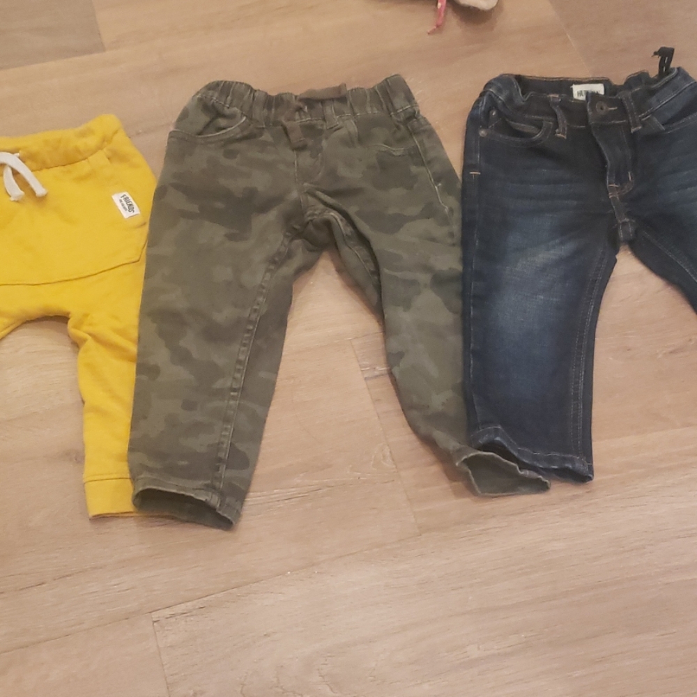 Designer Bundle of Jeans and Pants